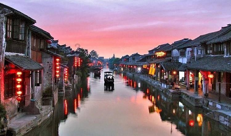 老旧的停车场3